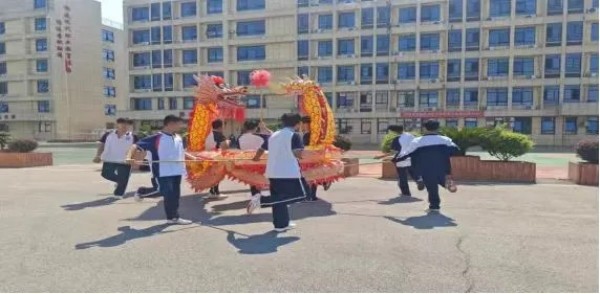 岳陽市江南通信職業(yè)技術(shù)學校有限公司,岳陽江南學校,岳陽江南通信學校,岳陽職業(yè)學校 岳陽市江南通信職業(yè)技術(shù)學校有限公司,岳陽江南學校,岳陽江南通信學校,岳陽職業(yè)學校